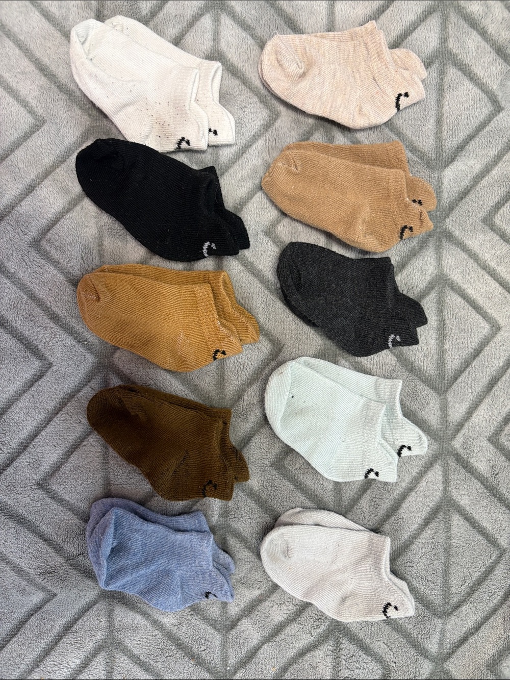 SHEIN Kids Low-Cut Sock Set - White, Black, Brown, Tan, Gray, Blue, Cream, Mint